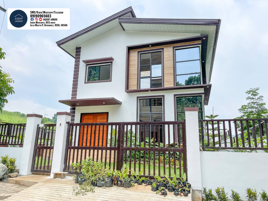 Front View - RFO 6BR House & Lot in Sun Valley Estates